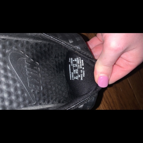 COPY - Nike slides - Picture 5 of 5
